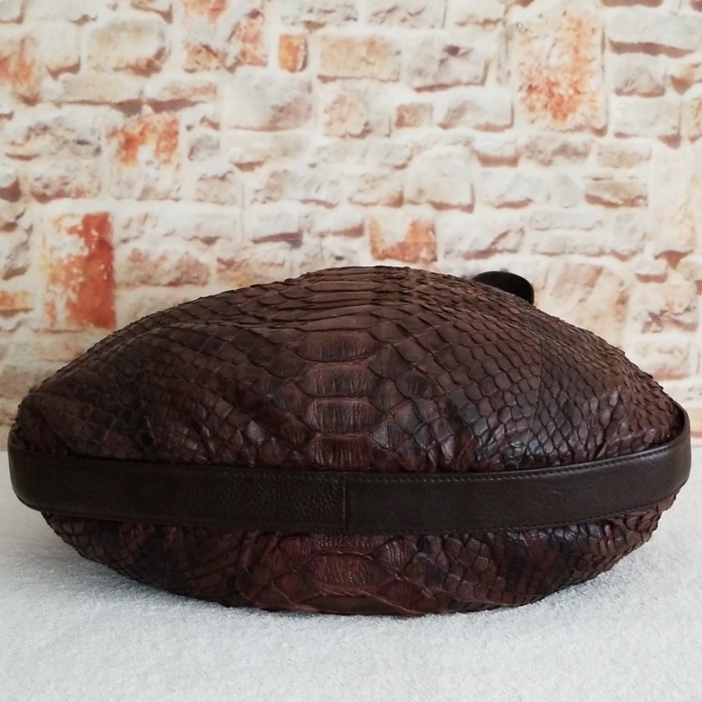 Gucci Python Interlocking Icon Shoulder Bag - image 5